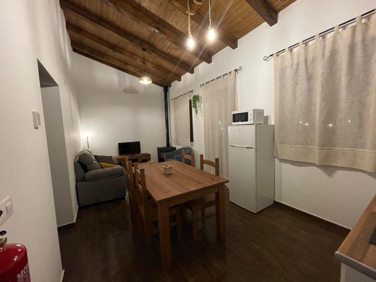 Apartamentos Dona Jimena Del Ambroz 4 Estrellas Complejo Unico En El Centro Del Pueblo - Piscina Ya Abierta Hervás Eksteriør bilde
