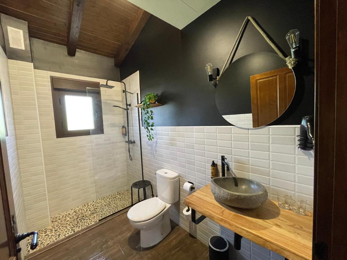 Apartamentos Dona Jimena Del Ambroz 4 Estrellas Complejo Unico En El Centro Del Pueblo - Piscina Ya Abierta Hervás Eksteriør bilde